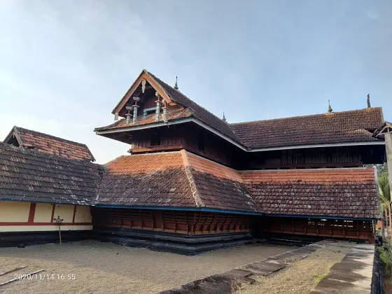 Vazhappally Maha Siva Temple (2)