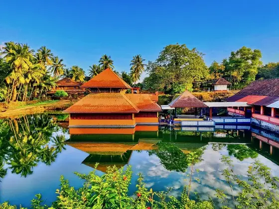 010092022 Shri Anantha Padmanabha Swamy temple, Kumbla Kerala 011