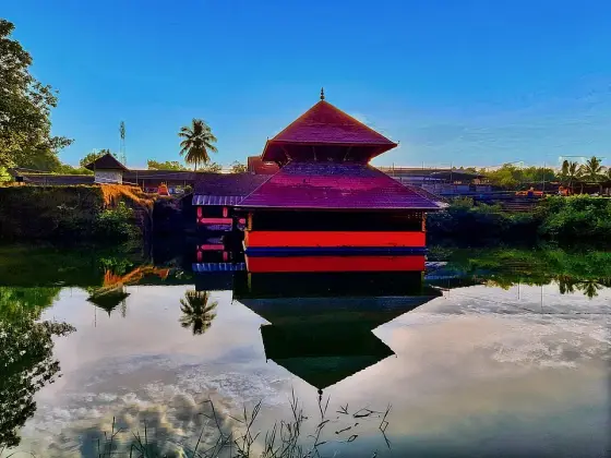 010092022 Shri Anantha Padmanabha Swamy temple, Kumbla Kerala 050
