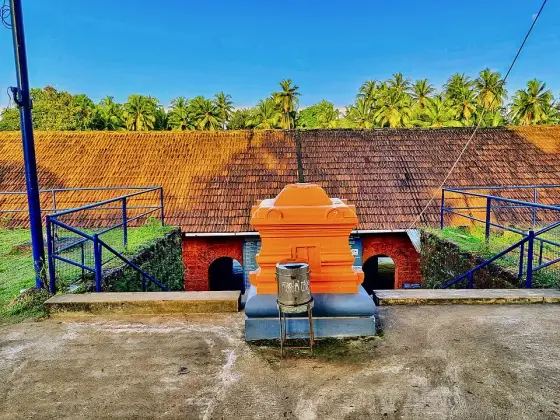 010092022 Shri Anantha Padmanabha Swamy temple, Kumbla Kerala 085