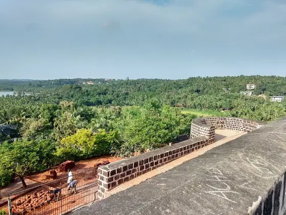 CHANDRAGIRI FORT KASARAGOD S KL 25 TPR 18