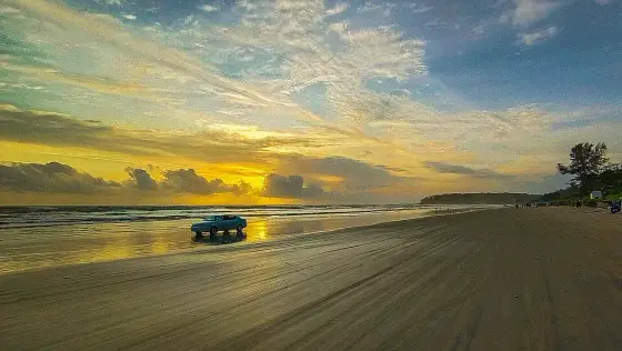 Muzhappilangad Beach by Shahil Kannur 3