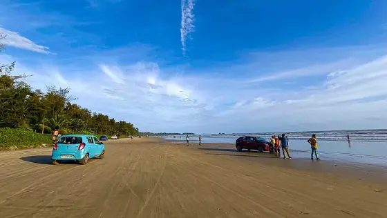 Muzhappilangad Beach by Shahil Kannur