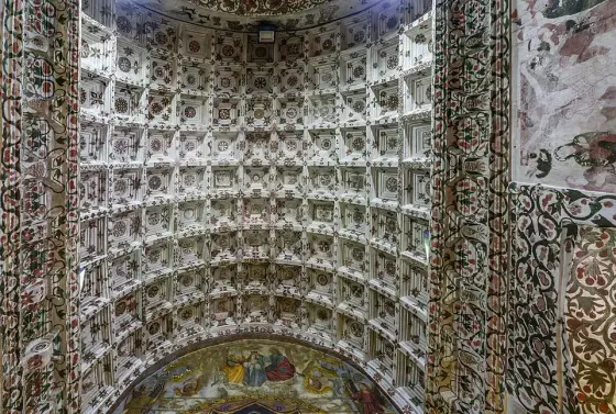 Panorama of painted ceiling of Madbaha   Kottayam Cheriya Palli30