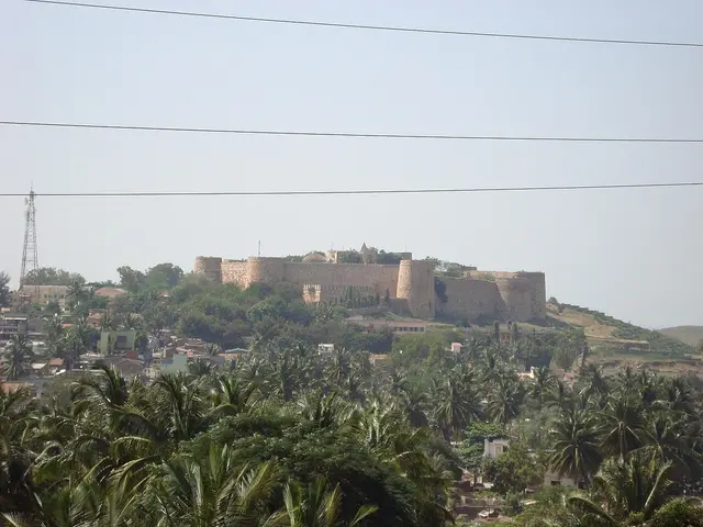 Savadatti Fort, Saundatti