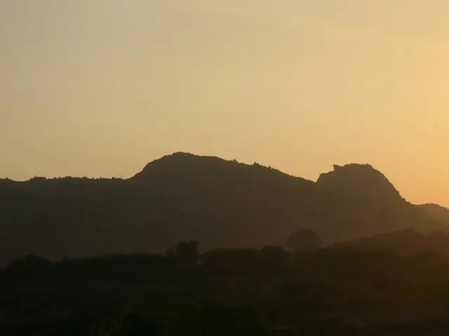 Sleeping Buddha Hill, Shahapur