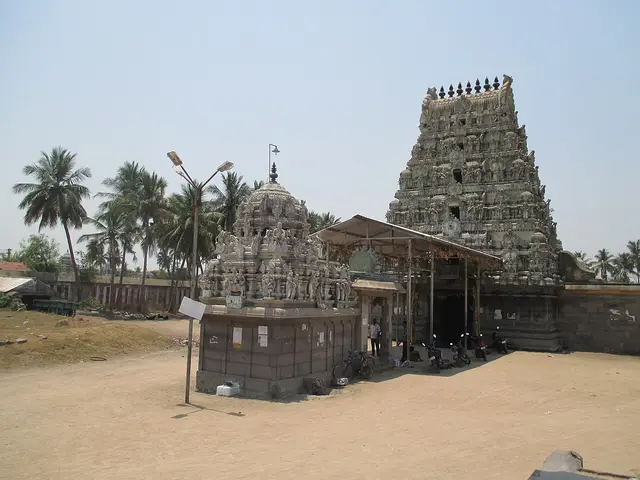Kripapureeswarar Temple, Thiruvennainallur, Villupuram