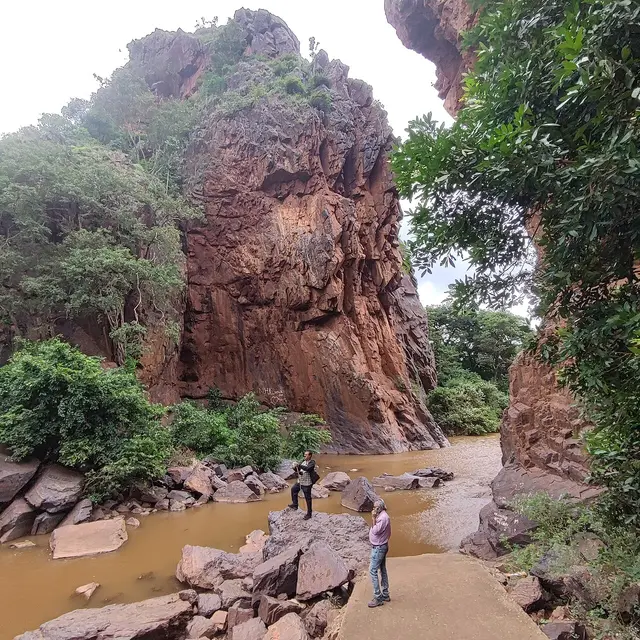 Sandur, Sandur