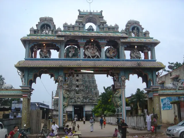 Amritaghateswarar-Abirami Temple, Thirukadaiyur, Tharangambadi