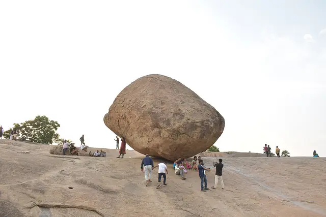 Krishna's Butterball, Mamallapuram