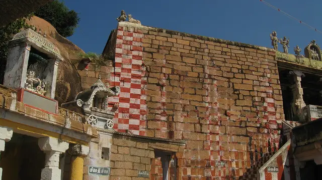 Piranmalai Kodunkundranathar Temple, Piranmalai
