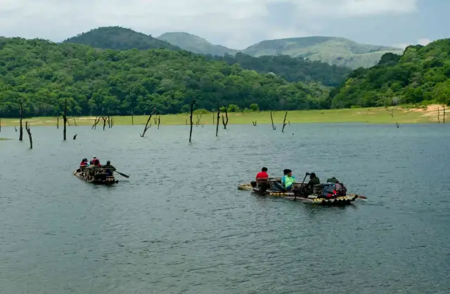 Periyar bamboo rafting, Idukki