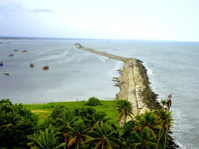 Port of Kollam, Kollam town
