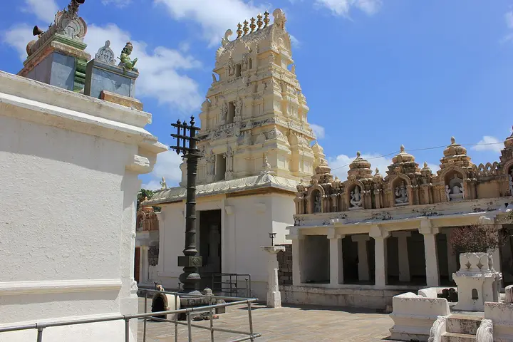 Seebi Narasimha Temple, Tumakuru