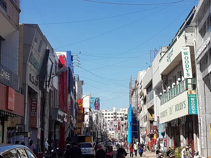 Commercial Street, Bengaluru Urban