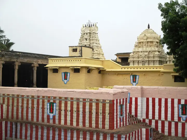 Azhagiya Manavala Perumal Temple / Kamalavalli Nachiyar (Uraiyur), Tiruchirappalli