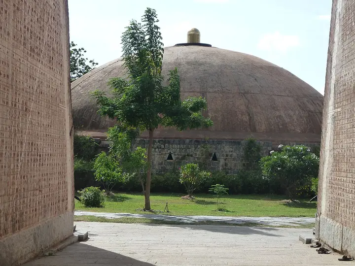 Dhyanalinga, Coimbatore