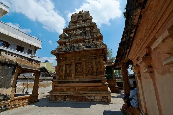 Iravatanesvara Temple, Kancheepuram