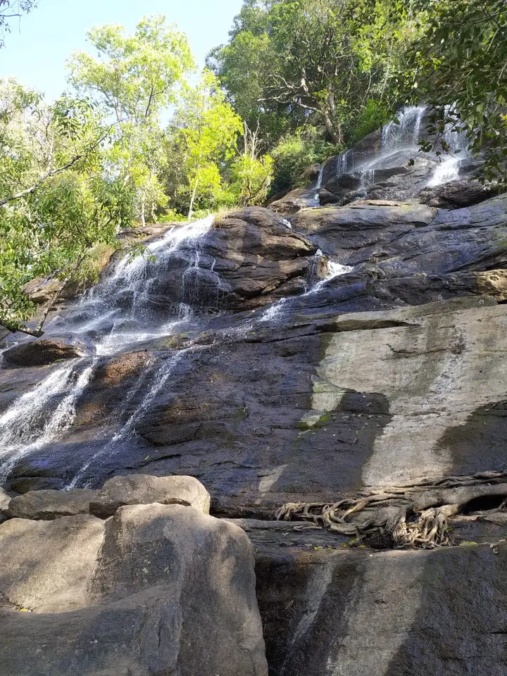 Kiliyur Falls, Salem