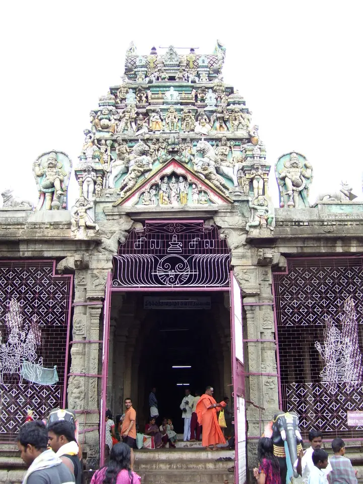 Kutralanathar Temple, Courtallam, Tenkasi