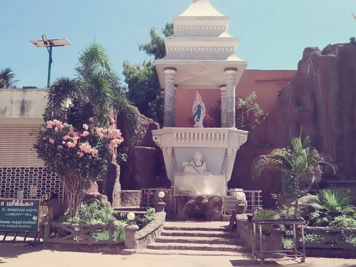 Poondi Madha Basilica, Thanjavur