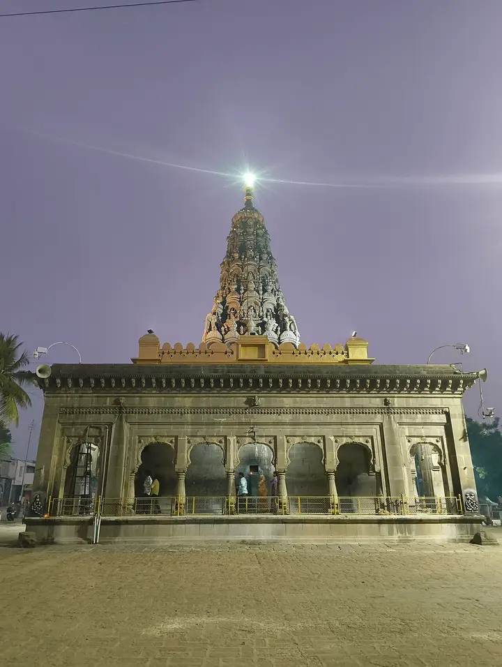 Sharana Basaveshwara Temple, Kalaburagi