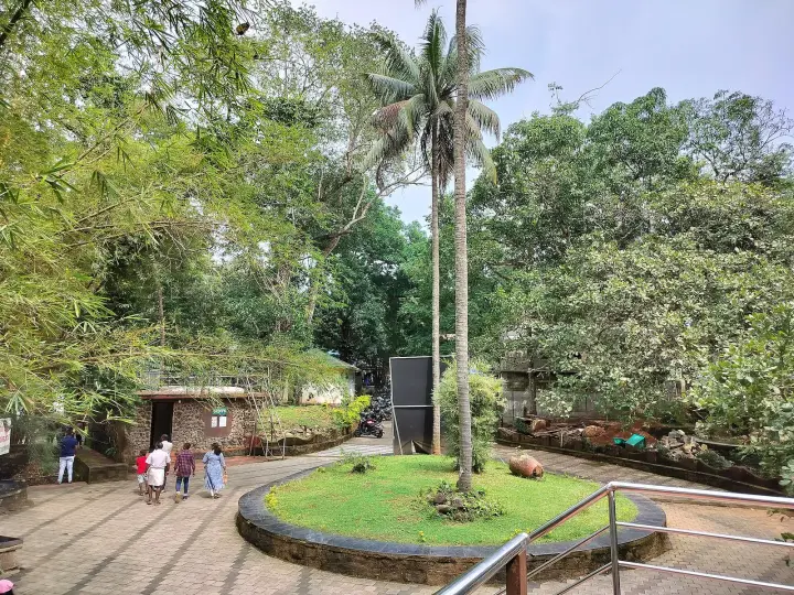 Ezhattumugham, Ernakulam