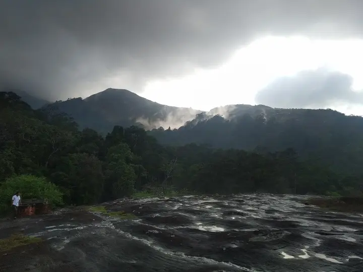 Kesavan Para, Palakkad