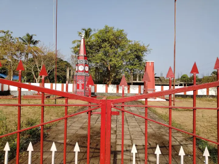 Punnapra Vayalar Memorial, Alappuzha