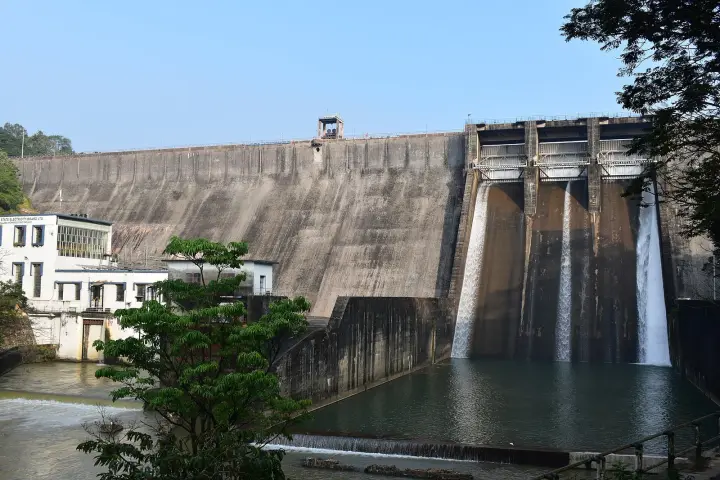 Thenmala Dam, Kollam
