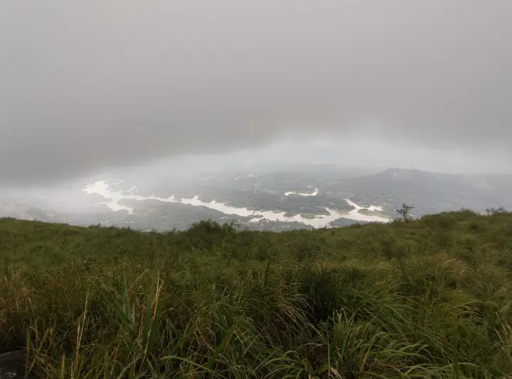Ilaveezhapoonchira trek, Kottayam