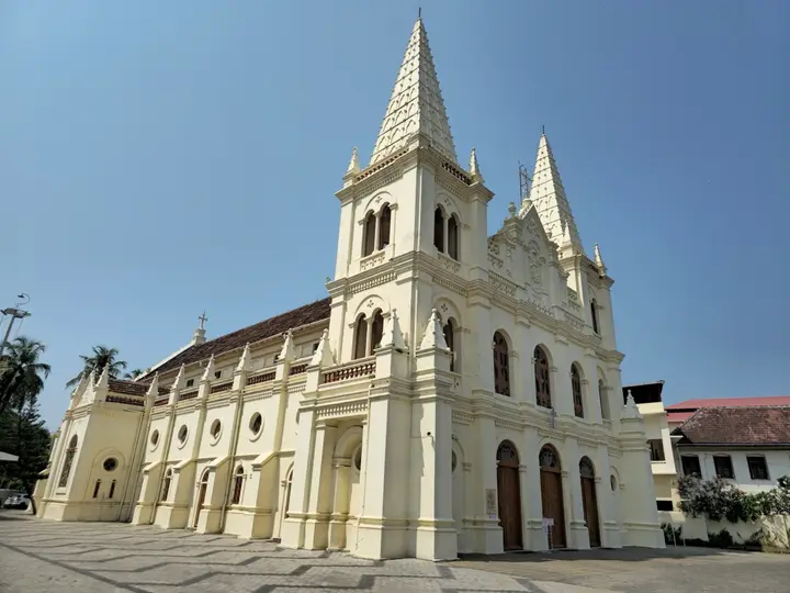 Santa Cruz Cathedral Basilica, Ernakulam