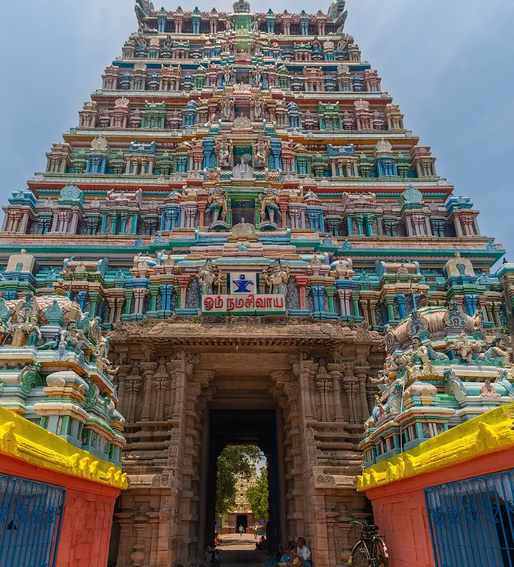 The colourful seven-tiered rajagopuram of the Uthirakosamangai Mangalanathar Temple seen from below