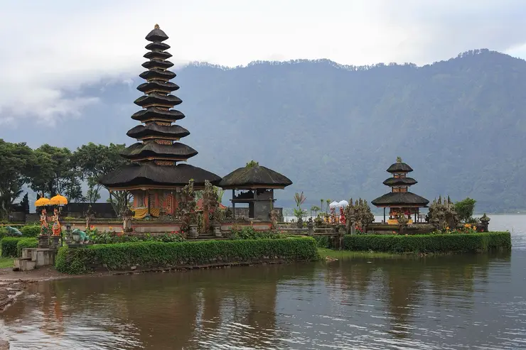 Indonesia, Bali · Jakarta