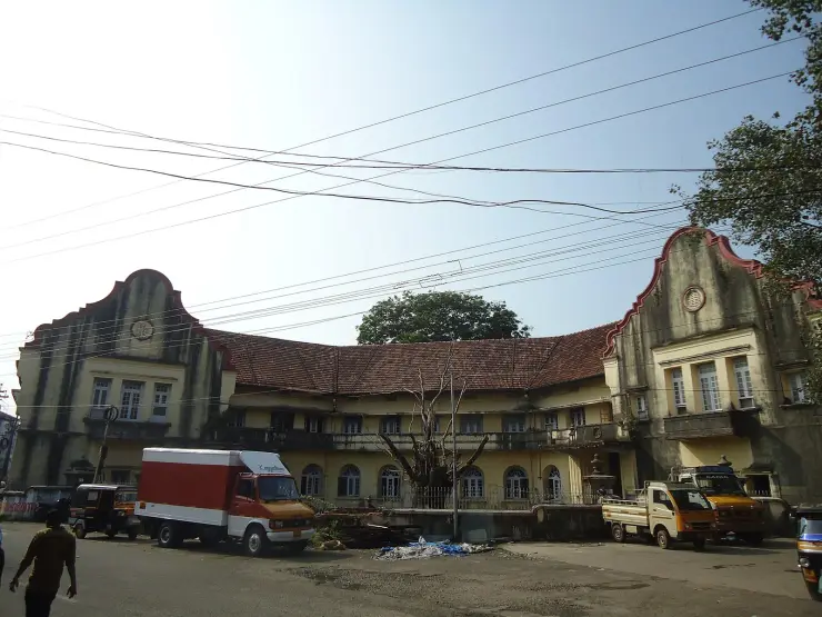 The seafront frontage of Aspinwall House, Fort Kochi