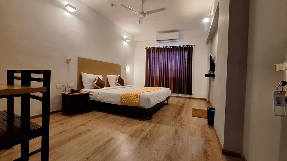 Classic Executive AC Room