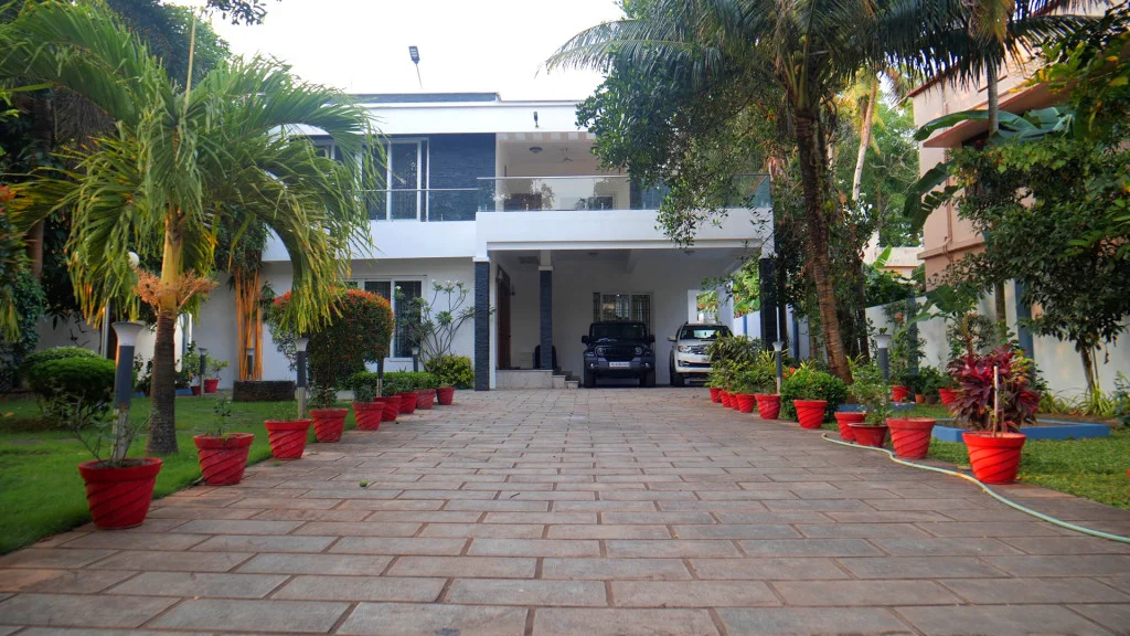 Dazicor Retreat Homestay entrance
