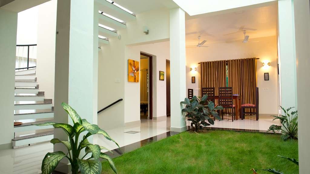 The Francis Residence property or offering, as published by its operator; confirm present condition directly.