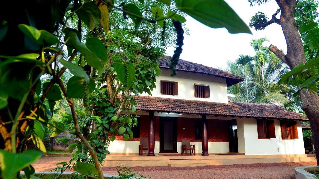 Image submitted for Amban Heritage on its Kerala Tourism provider page; confirm current appearance and the exact room directly.