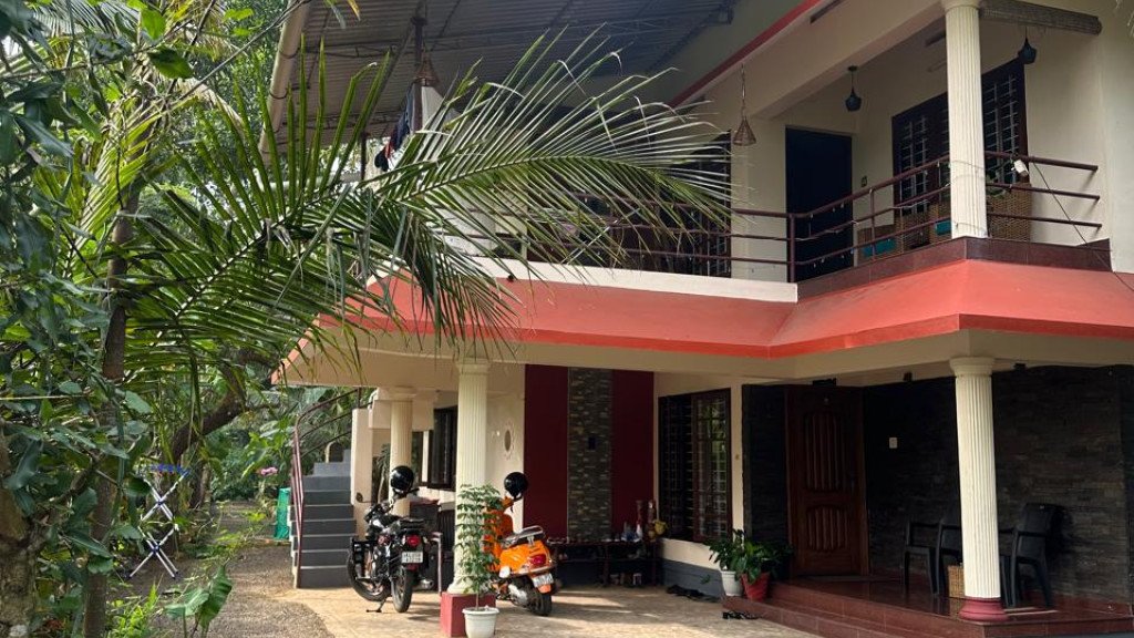 Image submitted for PRABHALAYAM HOMESTAY on its Kerala Tourism provider page; confirm current appearance and the exact room directly.