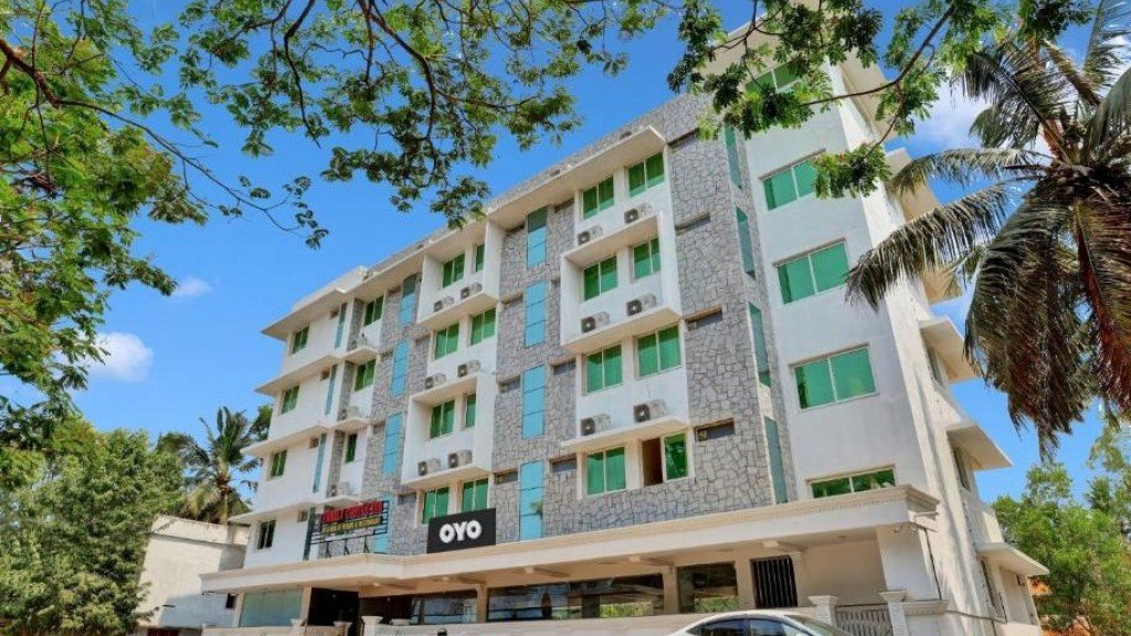 Image submitted for FAMILY CASTLE INN HOTEL & RESTAURENT on its Kerala Tourism provider page; confirm current appearance and the exact room directly.