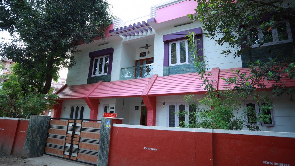 Image submitted for Lacasa Homestay on its Kerala Tourism provider page; confirm current appearance and the exact room directly.