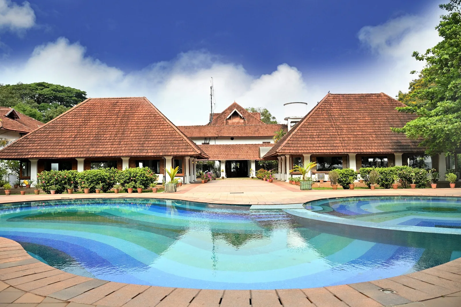 The whitewashed Bolgatty Palace, a Dutch-built mansion of 1744, on Bolgatty Island in the Kochi backwaters, now run as a KTDC heritage hotel
