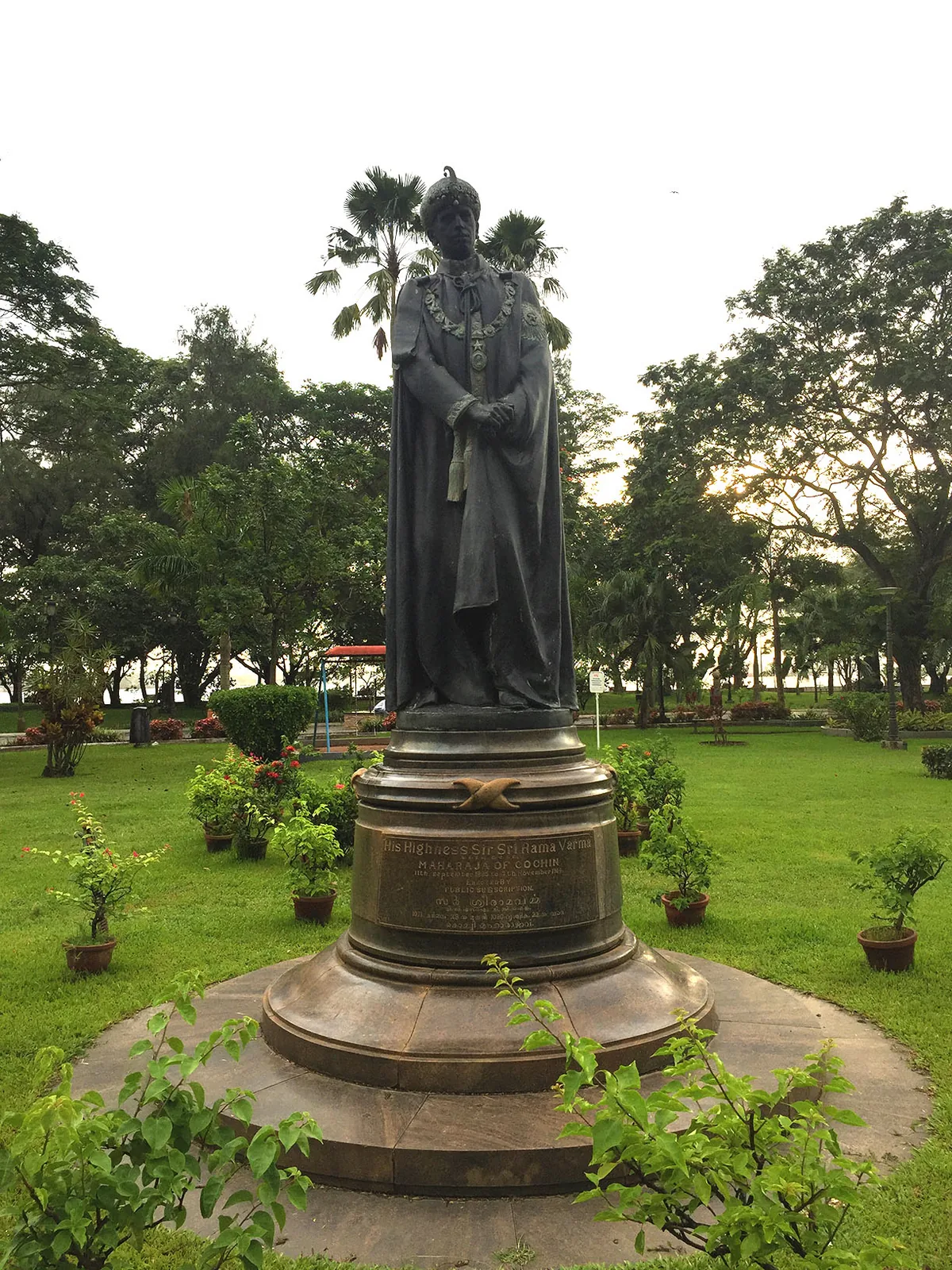 Statue of Sir Sri Rama Varma XV in Subhash Bose Park, Kochi