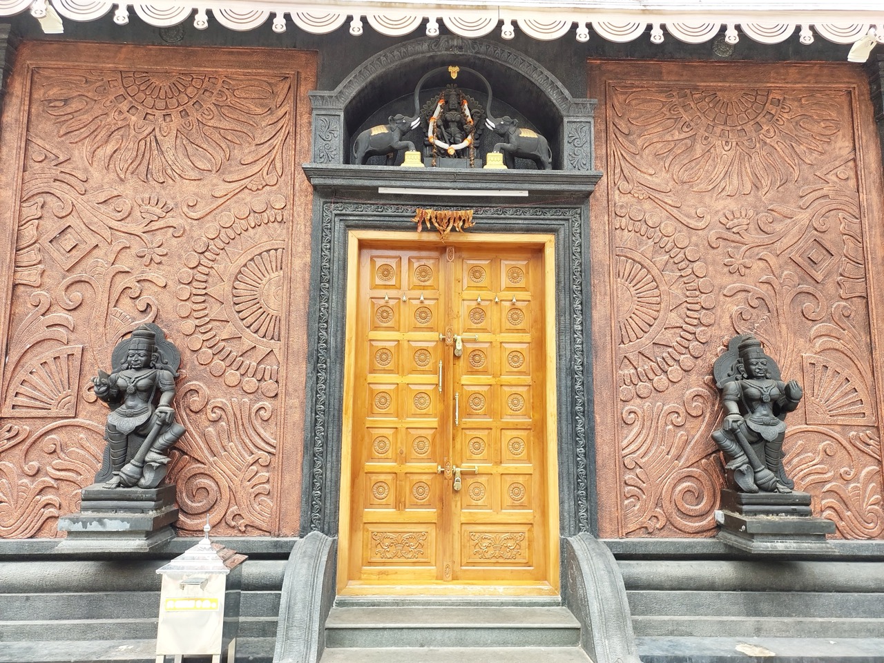 Ramnath Santheri Kamaskshi Devasthan